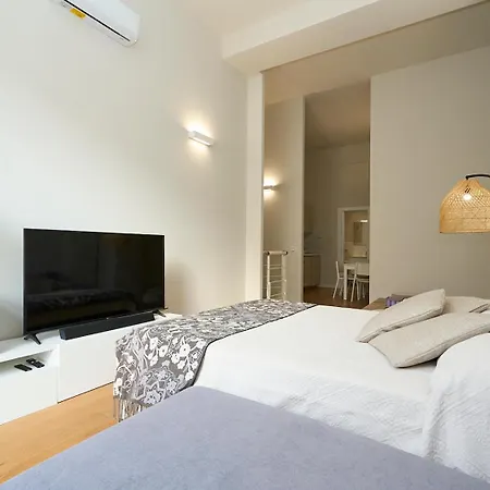 Duomo Luxury Loft A Step From Duomo 밀라노