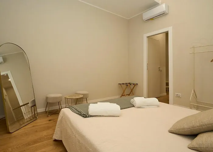 Daire Duomo Luxury Loft A Step From Duomo